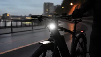 Sykkellykt med front- og baklys for mørketid