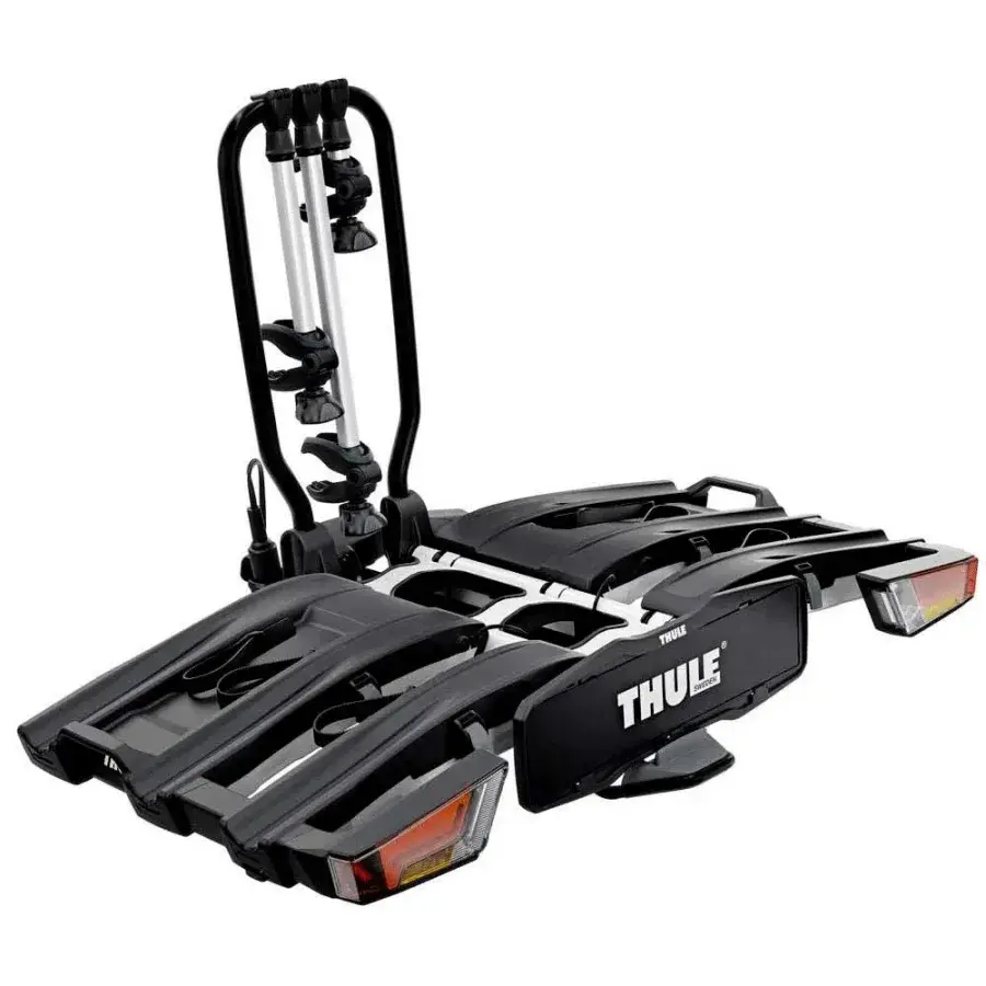 Thule EasyFold XT sykkelstativ for hengerfeste med tre sykler montert